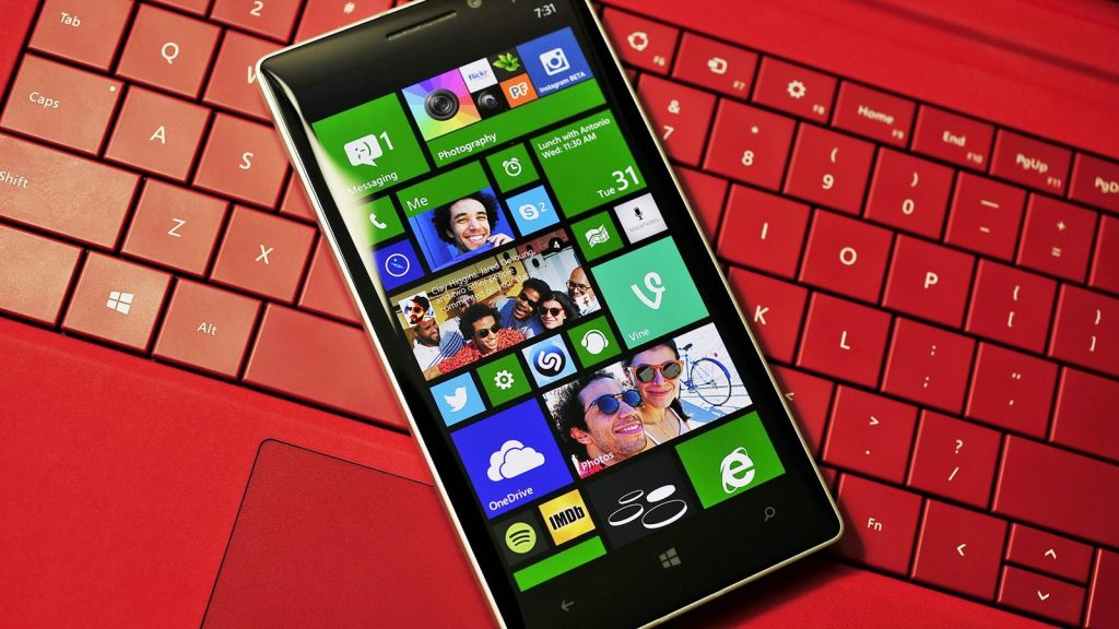 update_1_wp81_lede_red_live_folders Windows Phone Kullanıcıları Skype Uygulamasına Veda Edecek! Windows Phone Kullanıcıları Skype Uygulamasına Veda Edecek! update 1 wp81 lede red live folders 1024x576
